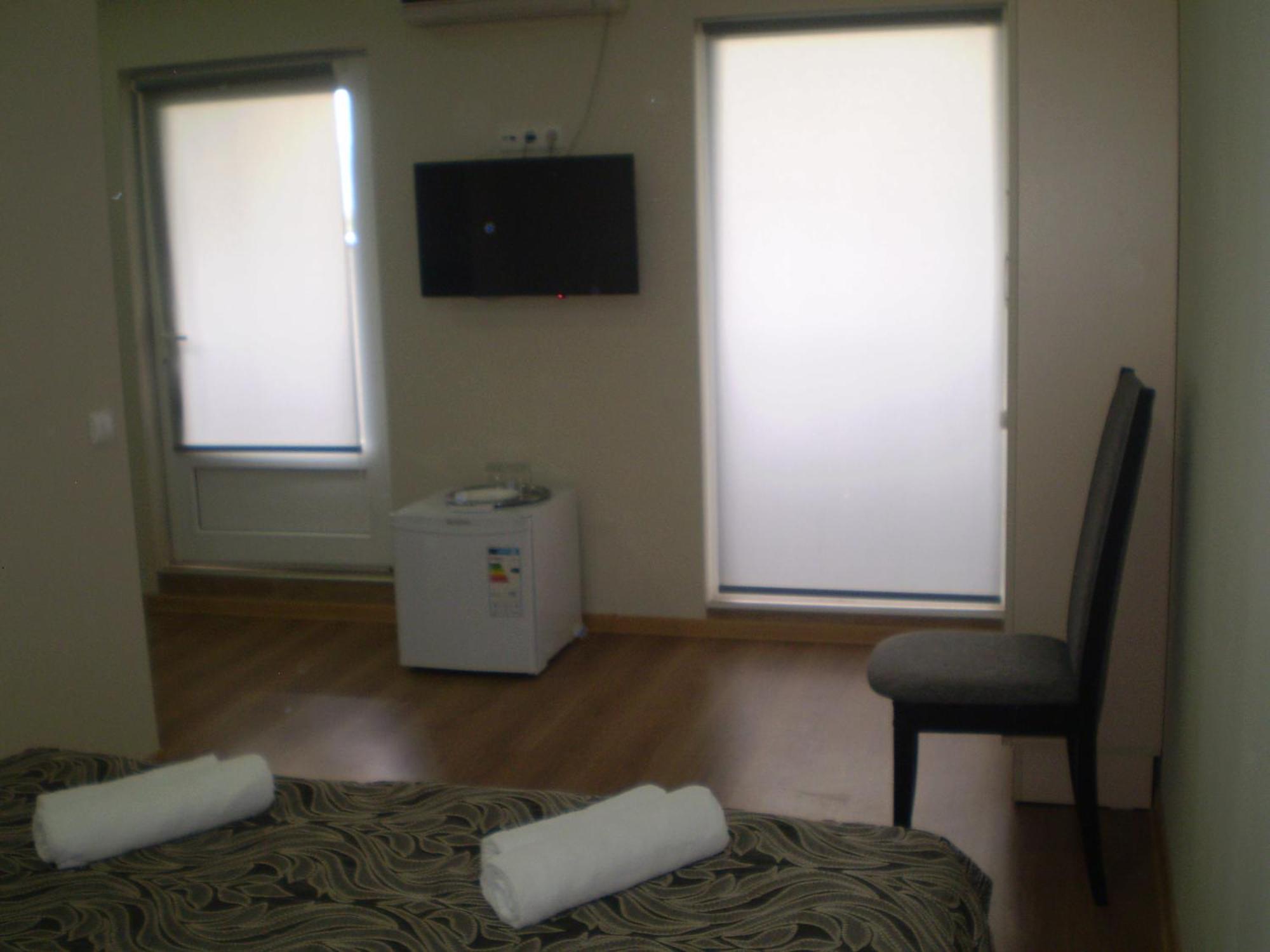 New Hotel Tiflis Dış mekan fotoğraf