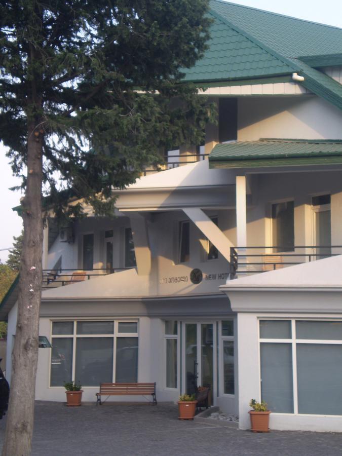 New Hotel Tiflis Dış mekan fotoğraf