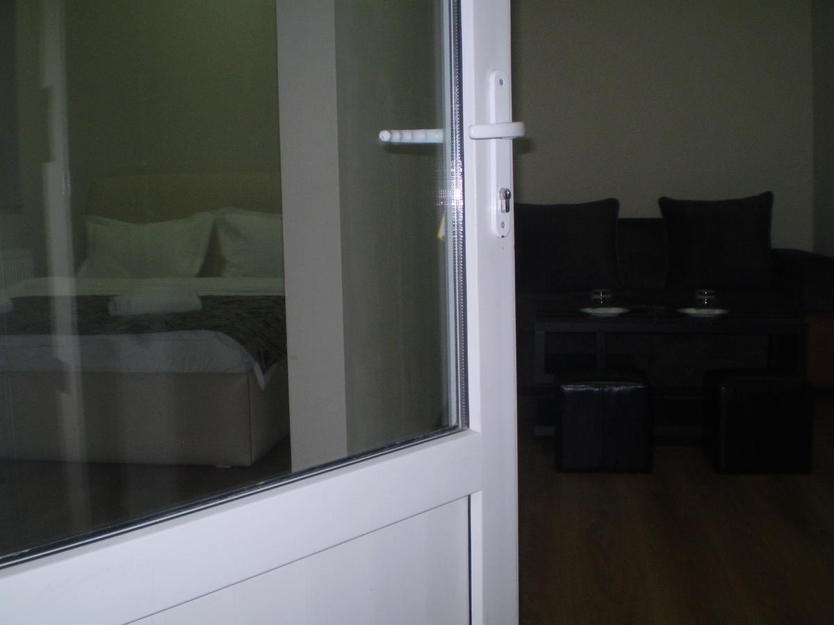 New Hotel Tiflis Dış mekan fotoğraf